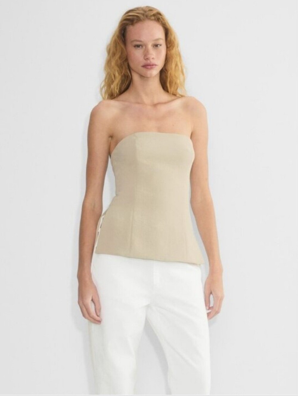 Aritzia Posh Strapless Tube Top - Crepette in Marcona Beige